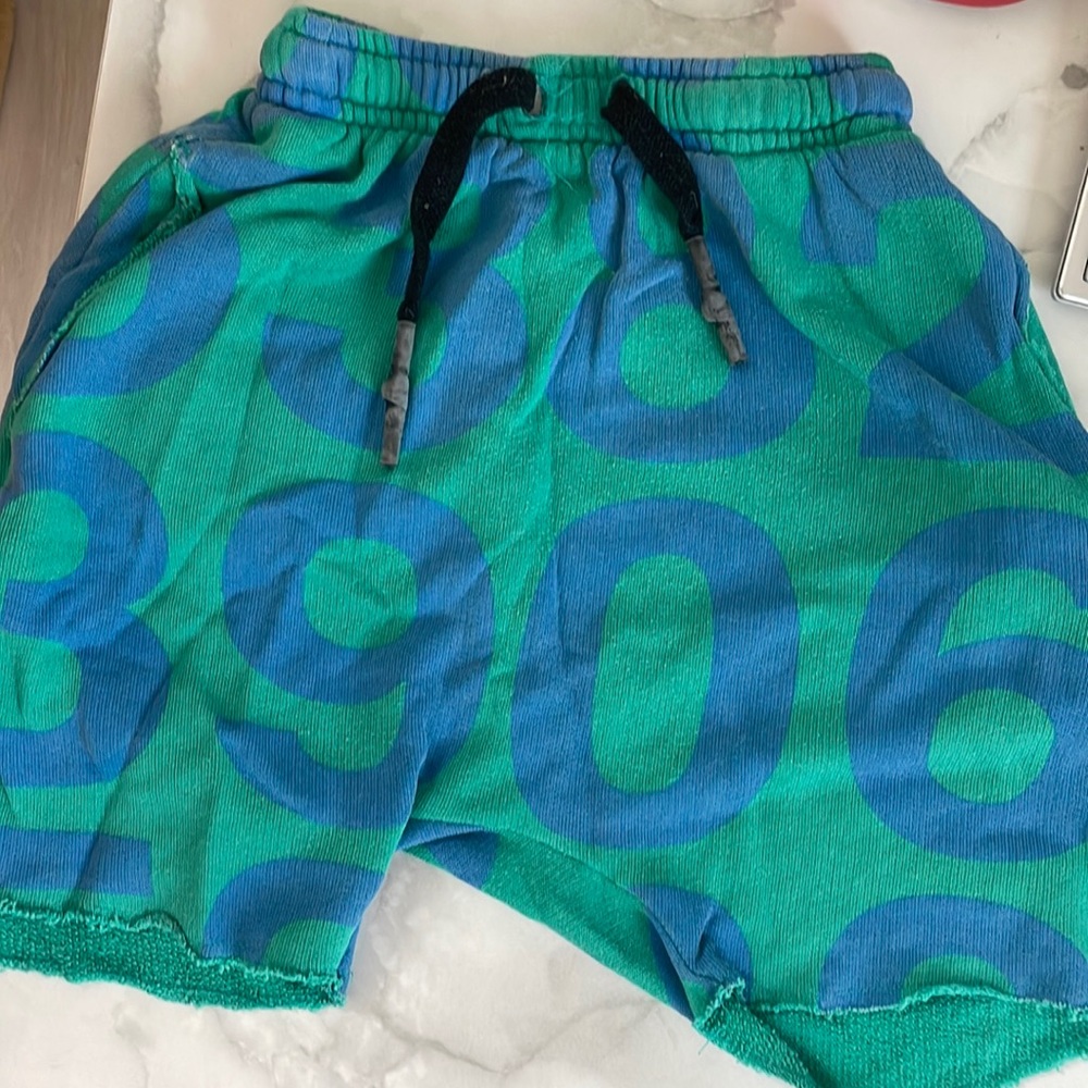 Nununu shorts